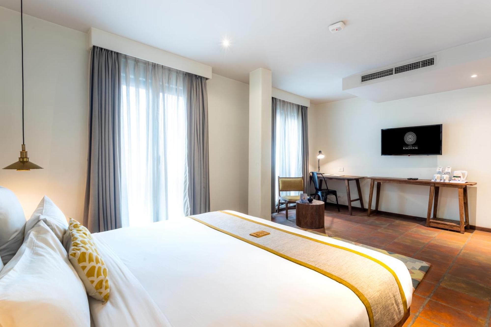 Hotel Roadhouse, Thamel, Kathmandu- Contemporary Boutique Екстер'єр фото