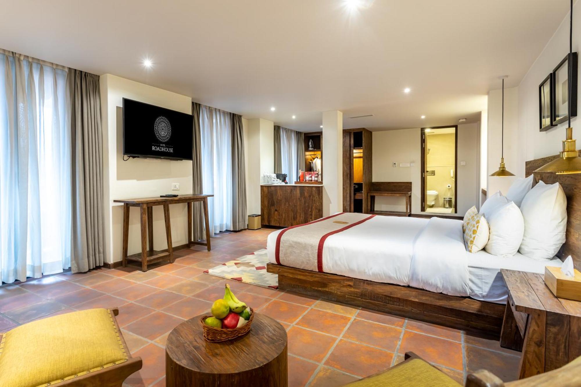 Hotel Roadhouse, Thamel, Kathmandu- Contemporary Boutique Екстер'єр фото