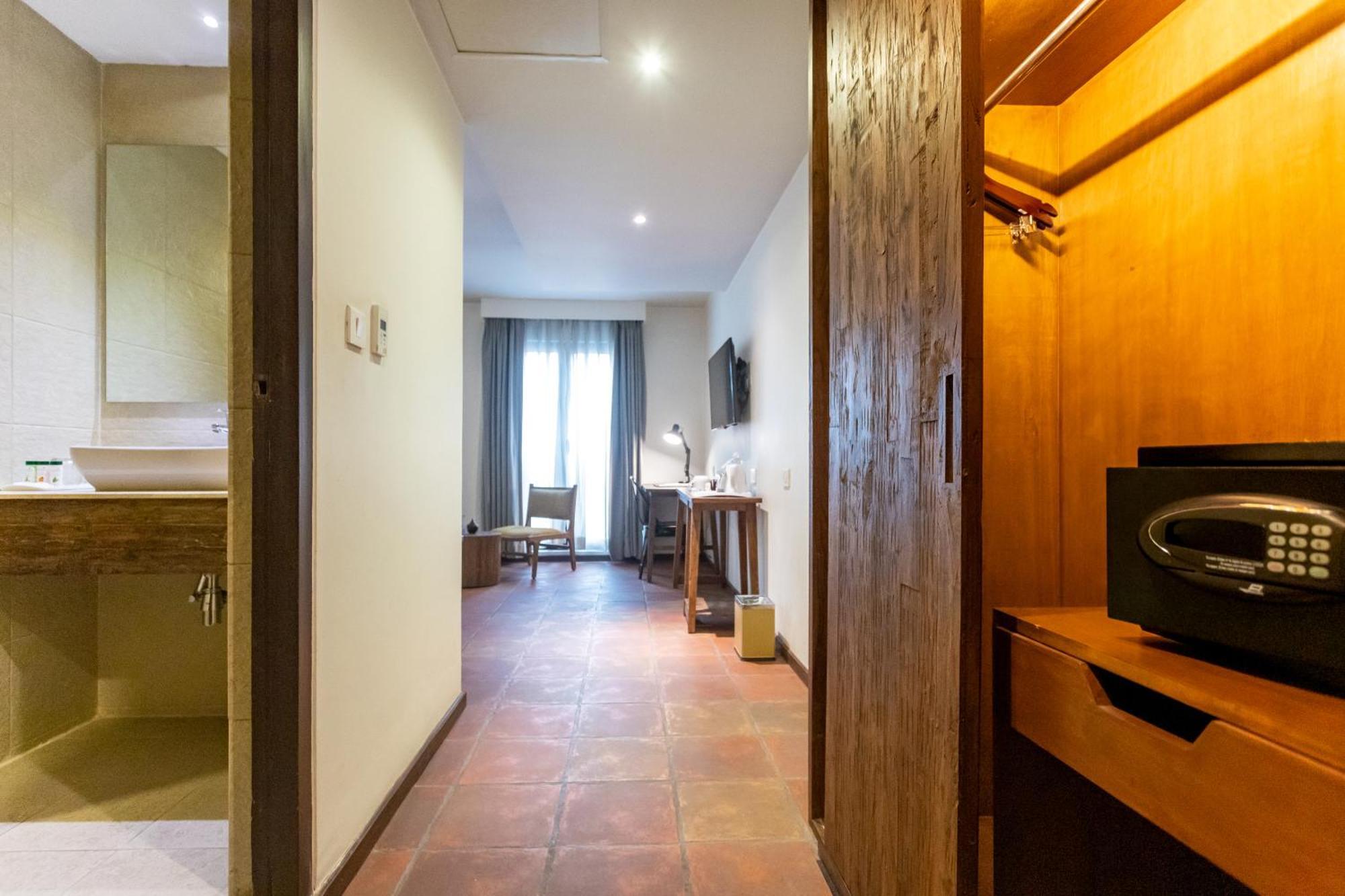Hotel Roadhouse, Thamel, Kathmandu- Contemporary Boutique Екстер'єр фото
