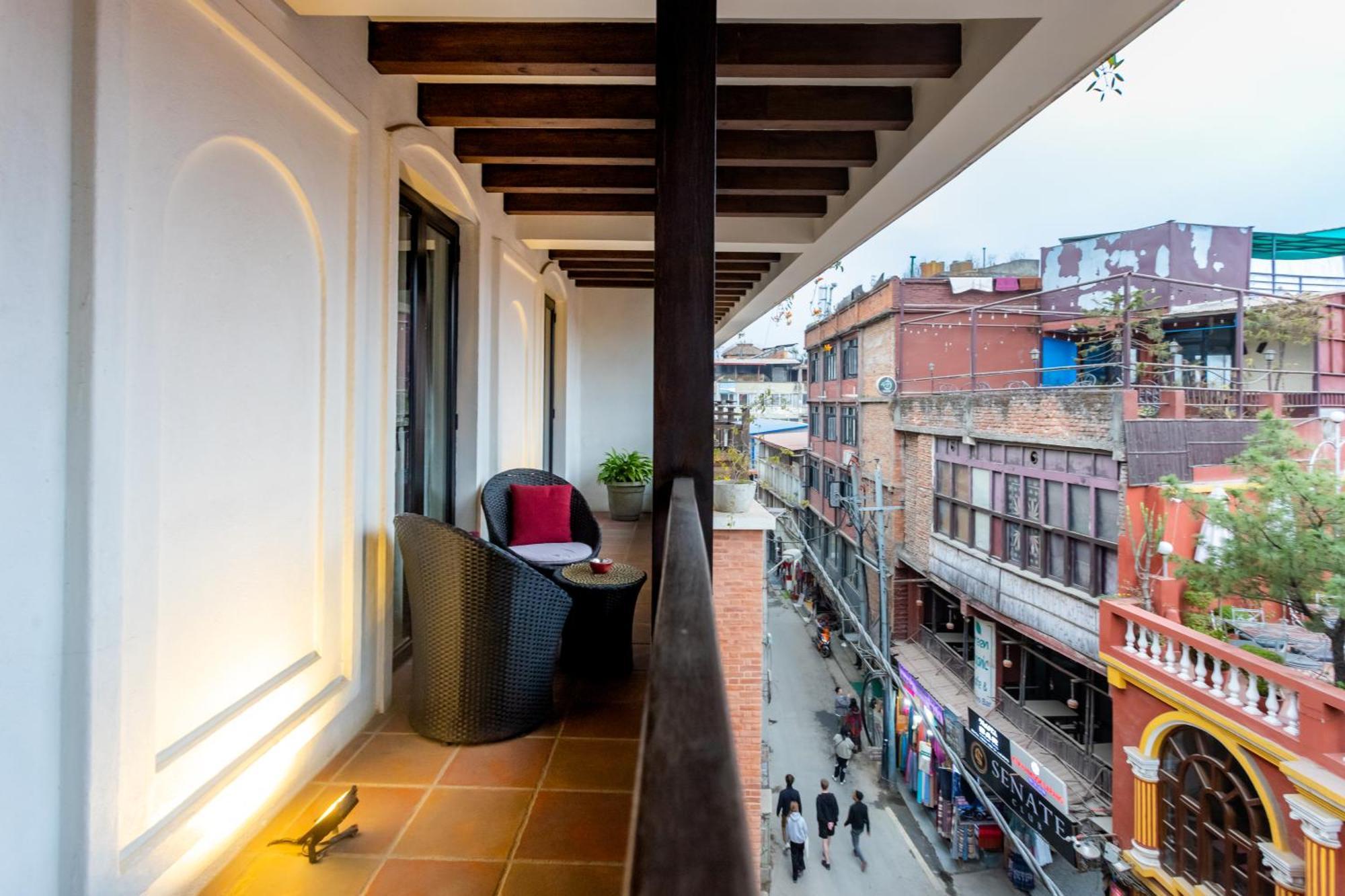 Hotel Roadhouse, Thamel, Kathmandu- Contemporary Boutique Екстер'єр фото